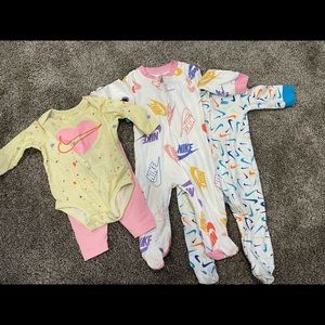 Infant Nike Bundle Sz 6 months
